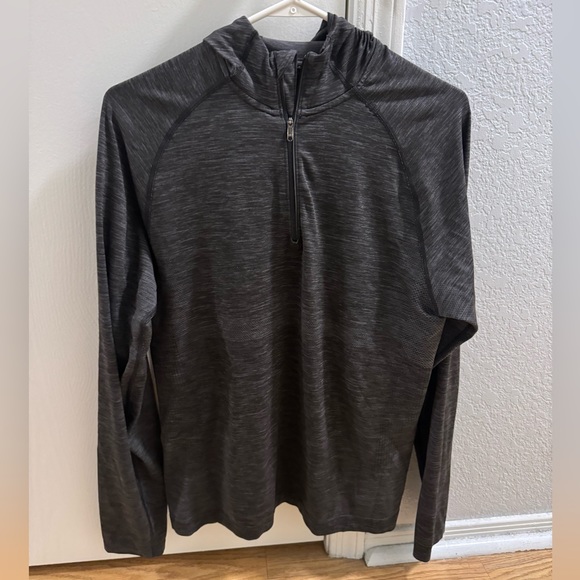 Lululemon Men’s Surge 1/4 Zip Hoodie - Picture 4 of 5